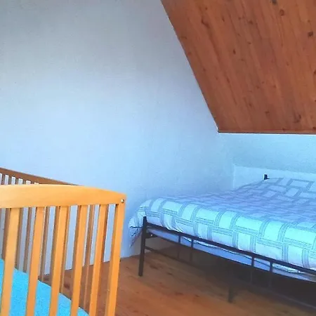 Lotena Holiday home Aignerville